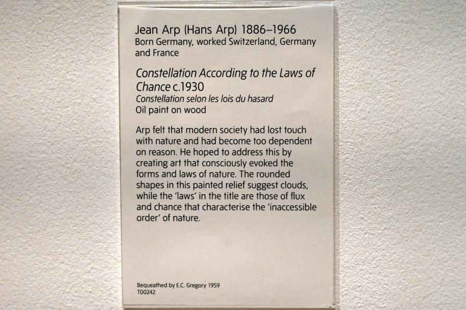 Hans (Jean) Arp (1914–1965), Konstellation nach den Gesetzen des Zufalls, London, Tate Gallery of Modern Art (Tate Modern), In the Studio 4, um 1930, Bild 2/2