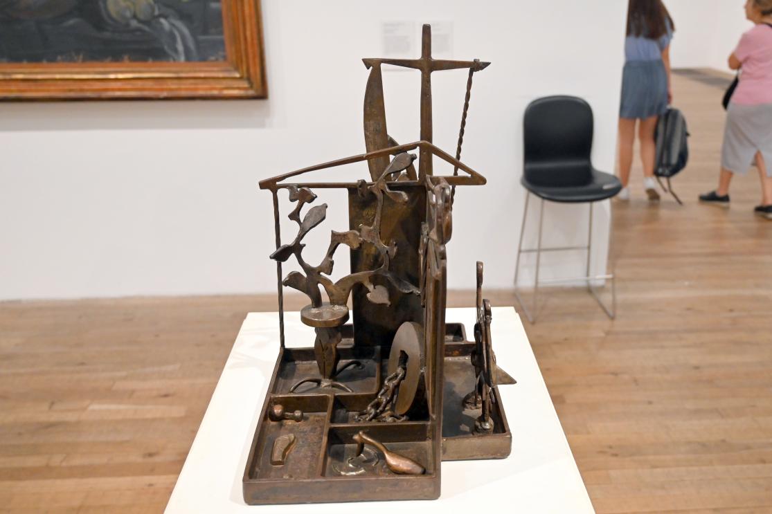 David Smith (1945–1963), Heimat des Schweißers, London, Tate Gallery of Modern Art (Tate Modern), In the Studio 2, 1945, Bild 3/4