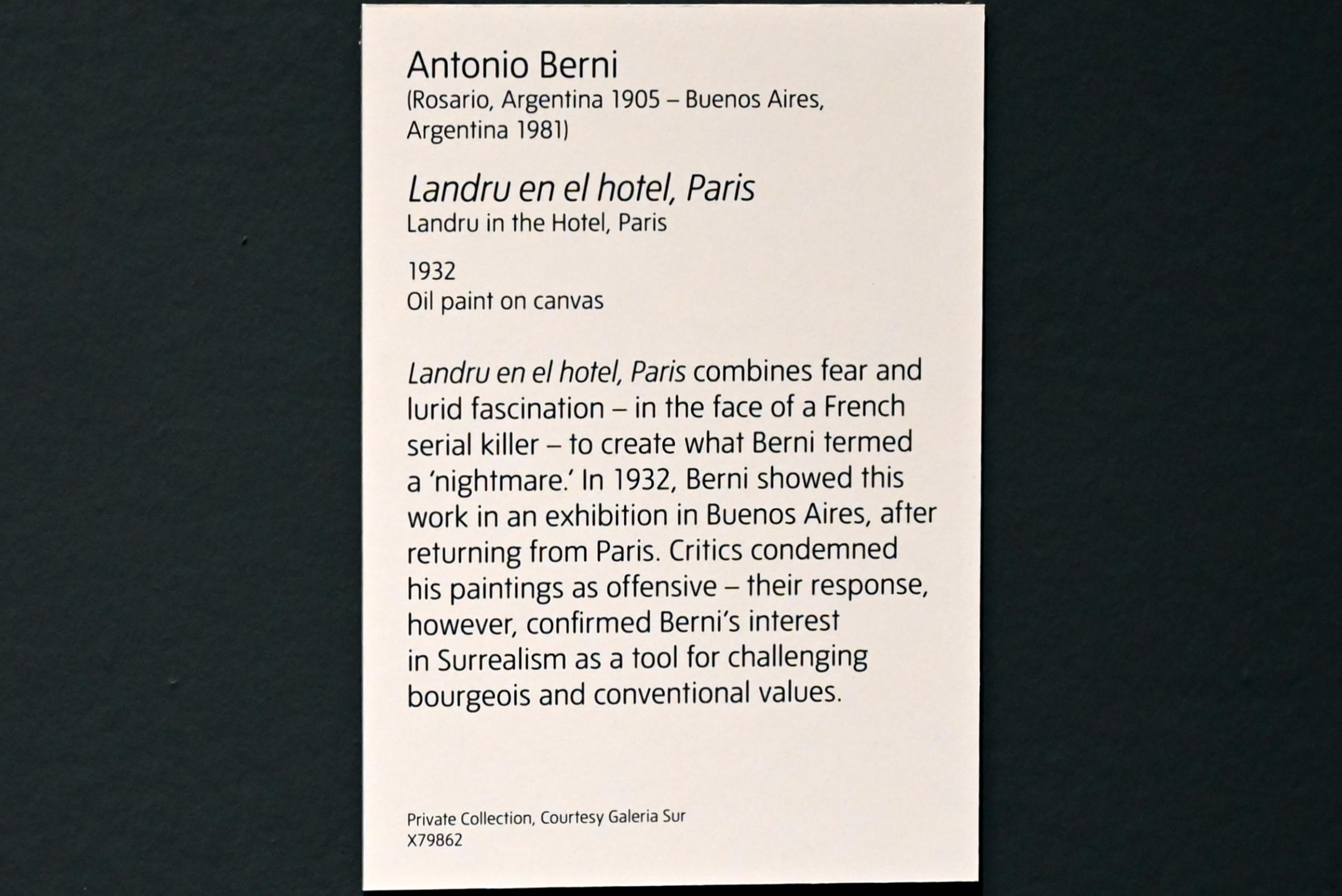 Antonio Berni (1932), Landru im Hotel, Paris, London, Tate Modern, Ausstellung "Surrealism Beyond Borders" vom 24.02.-29.08.2022, Saal 3, 1932, Bild 3/3