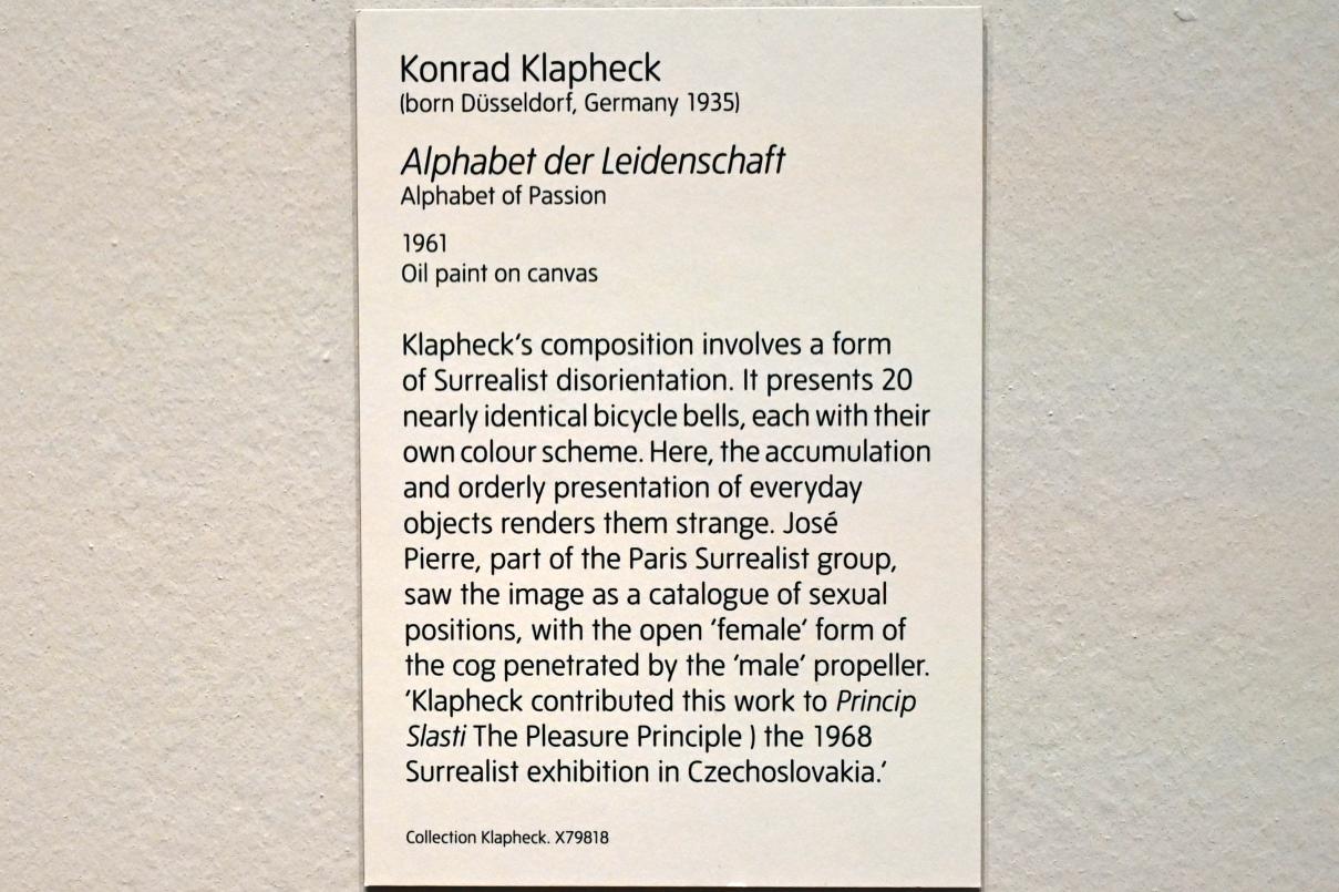 Konrad Klapheck (1959–1962), Alphabet der Leidenschaft, London, Tate Modern, Ausstellung "Surrealism Beyond Borders" vom 24.02.-29.08.2022, Saal 9, 1961, Bild 2/2
