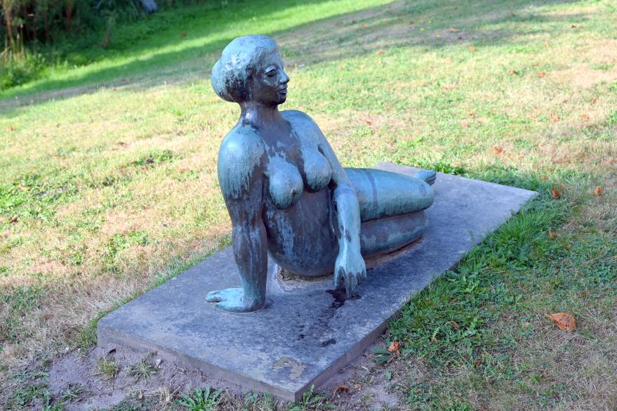 Fritz Fleer (1964–1985), Najade, Schleswig, Landesmuseum für Kunst und Kulturgeschichte, Außenbereich, 1981, Bild 3/5