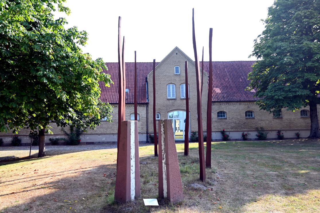 Jan Koblasa (1962–1991), Tempel, Schleswig, Landesmuseum für Kunst und Kulturgeschichte, Außenbereich, 1982–1989