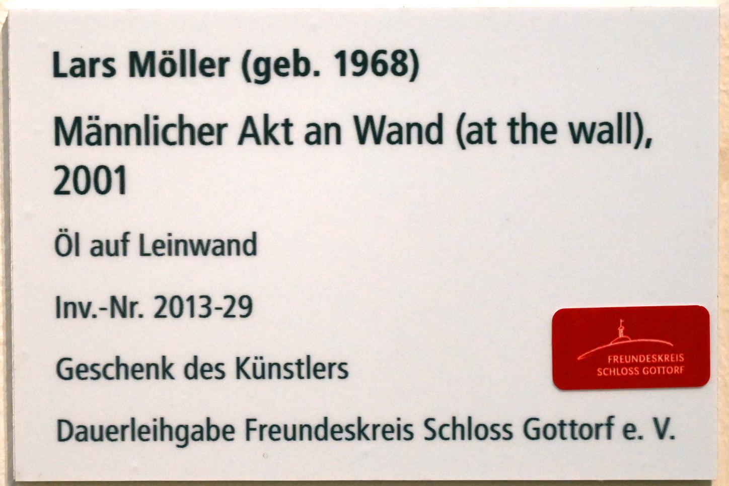 Lars Möller (2001), Männlicher Akt an der Wand (at the wall), Schleswig, Landesmuseum für Kunst und Kulturgeschichte, Galerie der Klassischen Moderne, 2001, Bild 2/2