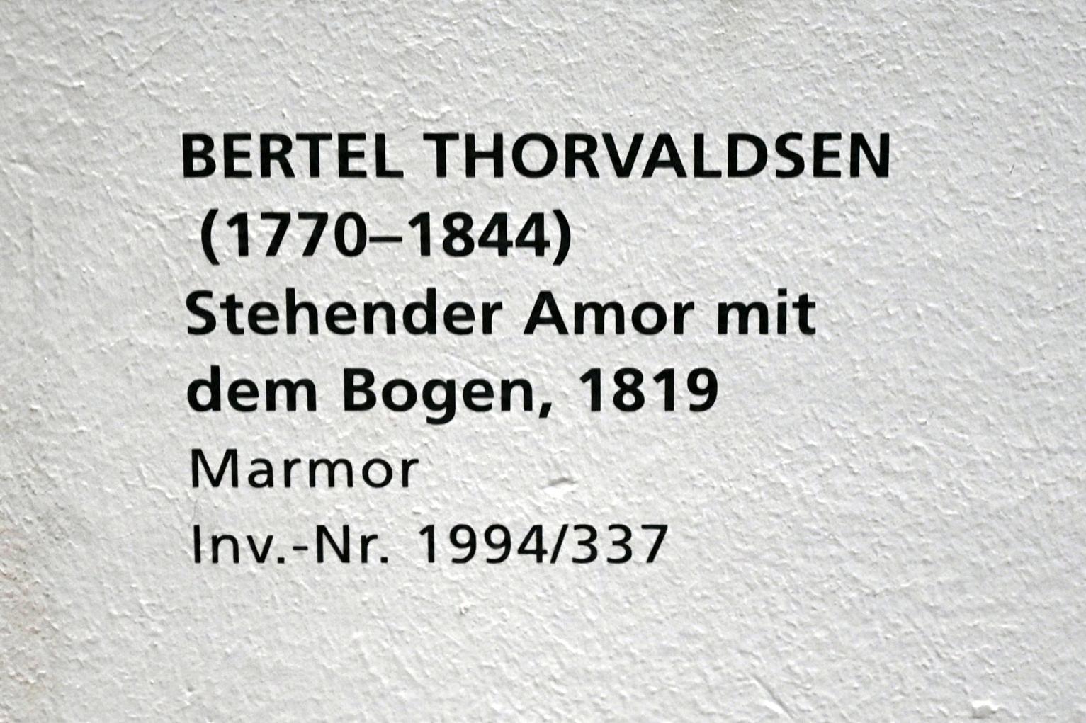 Bertel Thorvaldsen (1805–1836), Stehender Amor mit dem Bogen, Schleswig, Landesmuseum für Kunst und Kulturgeschichte, Saal 44, 1819, Bild 3/3