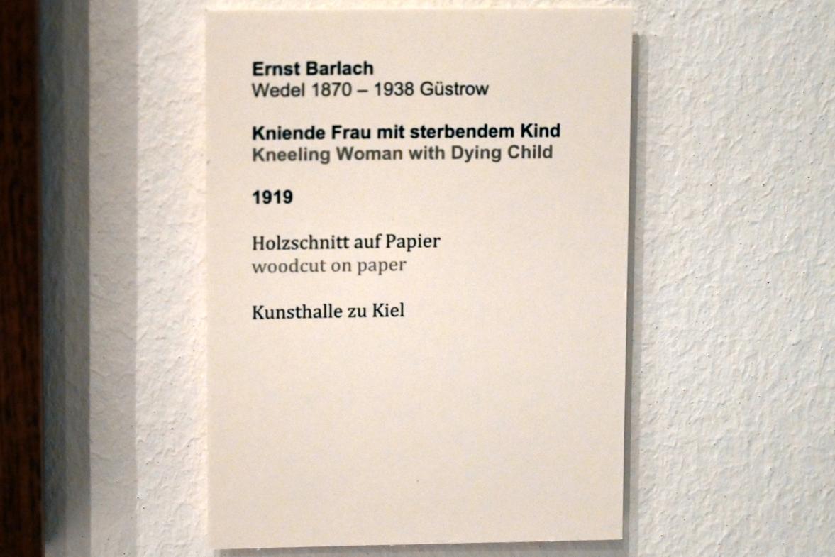 Ernst Barlach (1906–1936), Kniende Frau mit sterbendem Kind, Kiel, Kunsthalle, ÜberLeben 2, 1919, Bild 2/2