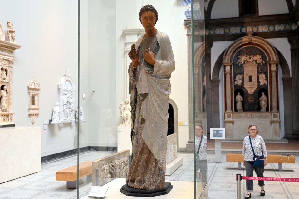 Nino Pisano (1359–1362), Engel Gabriel aus einer Verkündigung, London, Victoria and Albert Museum, 0. Etage, Mittelalter und Renaissance, um 1350–1368