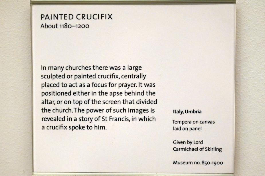 Gemaltes Kruzifix, London, Victoria and Albert Museum, -1. Etage, Mittelalter und Renaissance, um 1180–1200, Bild 2/2