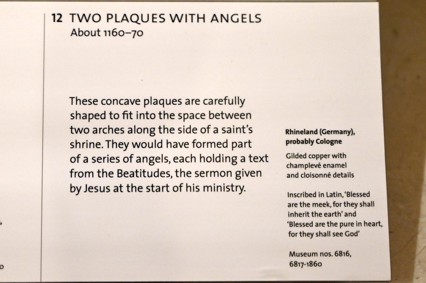 Zwei Engel-Plaketten, London, Victoria and Albert Museum, -1. Etage, Mittelalter und Renaissance, um 1160–1170, Bild 2/2