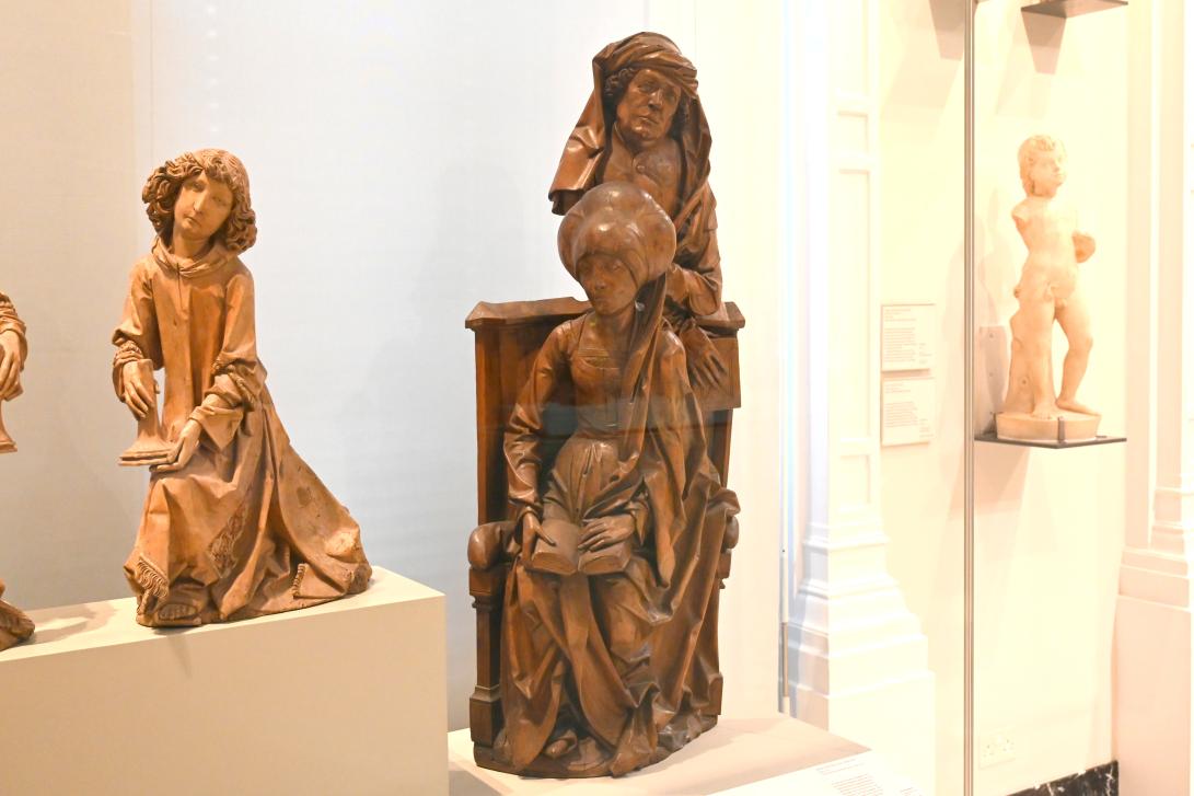 Tilman Riemenschneider (1487–1523), Maria Salome von Galiläa und Zebedäus, London, Victoria and Albert Museum, 1. Etage, um 1510, Bild 2/3