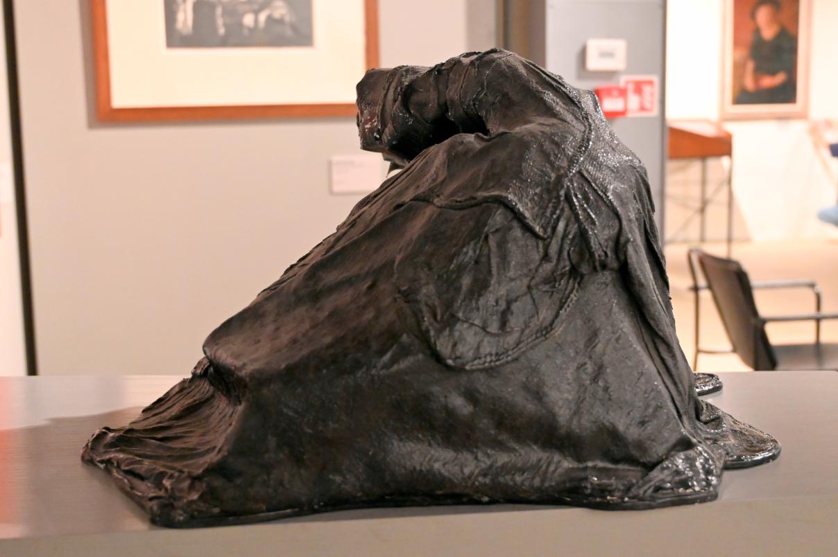 Cristina Roncati (1977), Hund, Ancona, Pinacoteca civica Francesco Podesti, Zwischenetage Saal 1, 1977, Bild 3/4