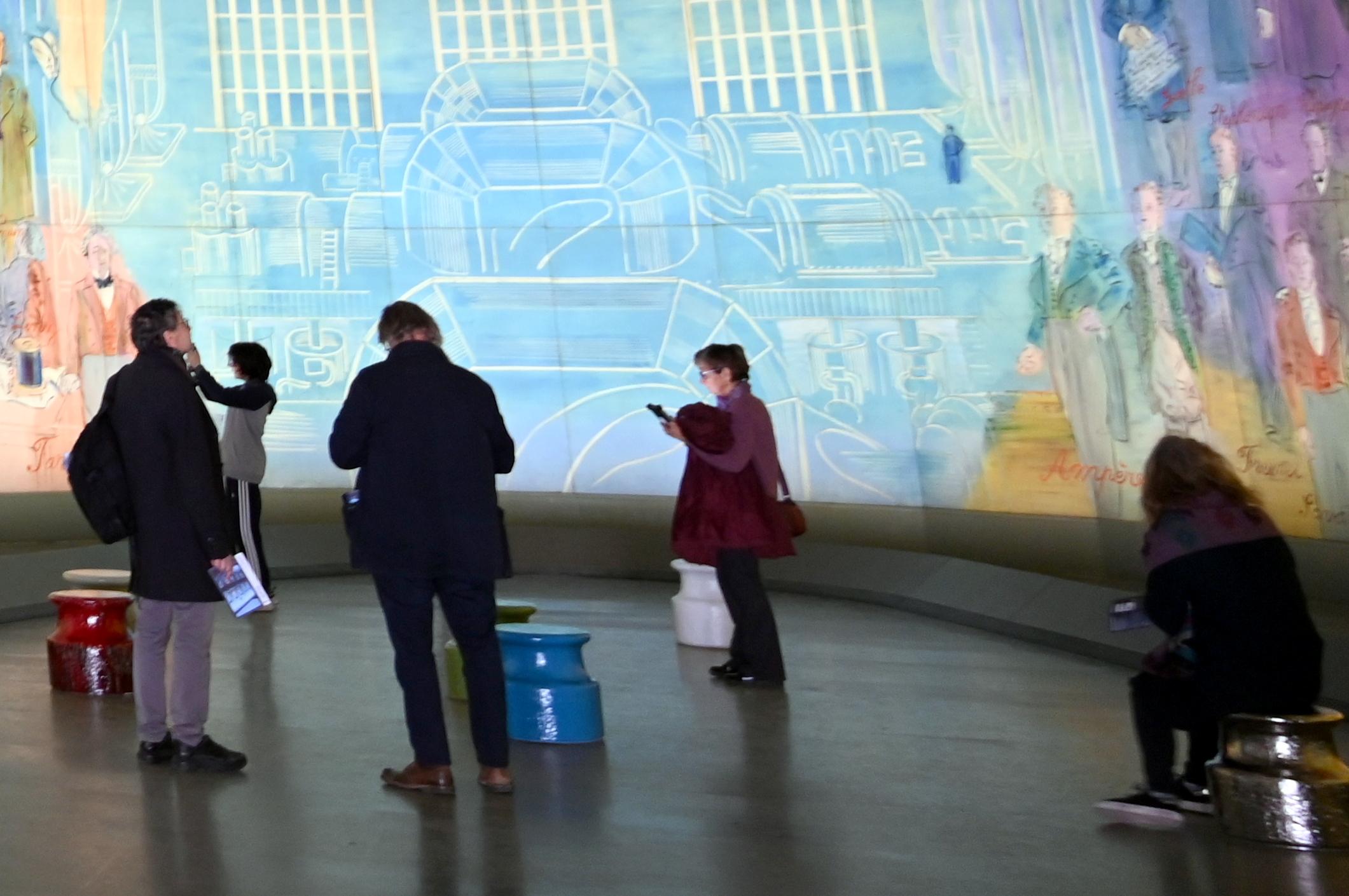 Johan Creten (2019), Points d'observation (Beobachtungspunkte), Paris, Musée d’art moderne de la Ville de Paris, Saal Dufy, 2019–2020, Bild 2/3