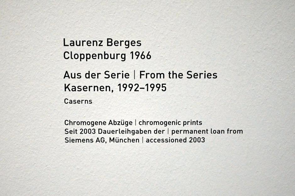 Laurenz Berges (1992–1995), Rathenow, München, Pinakothek der Moderne, Saal 31 2022, 1992, Bild 3/3