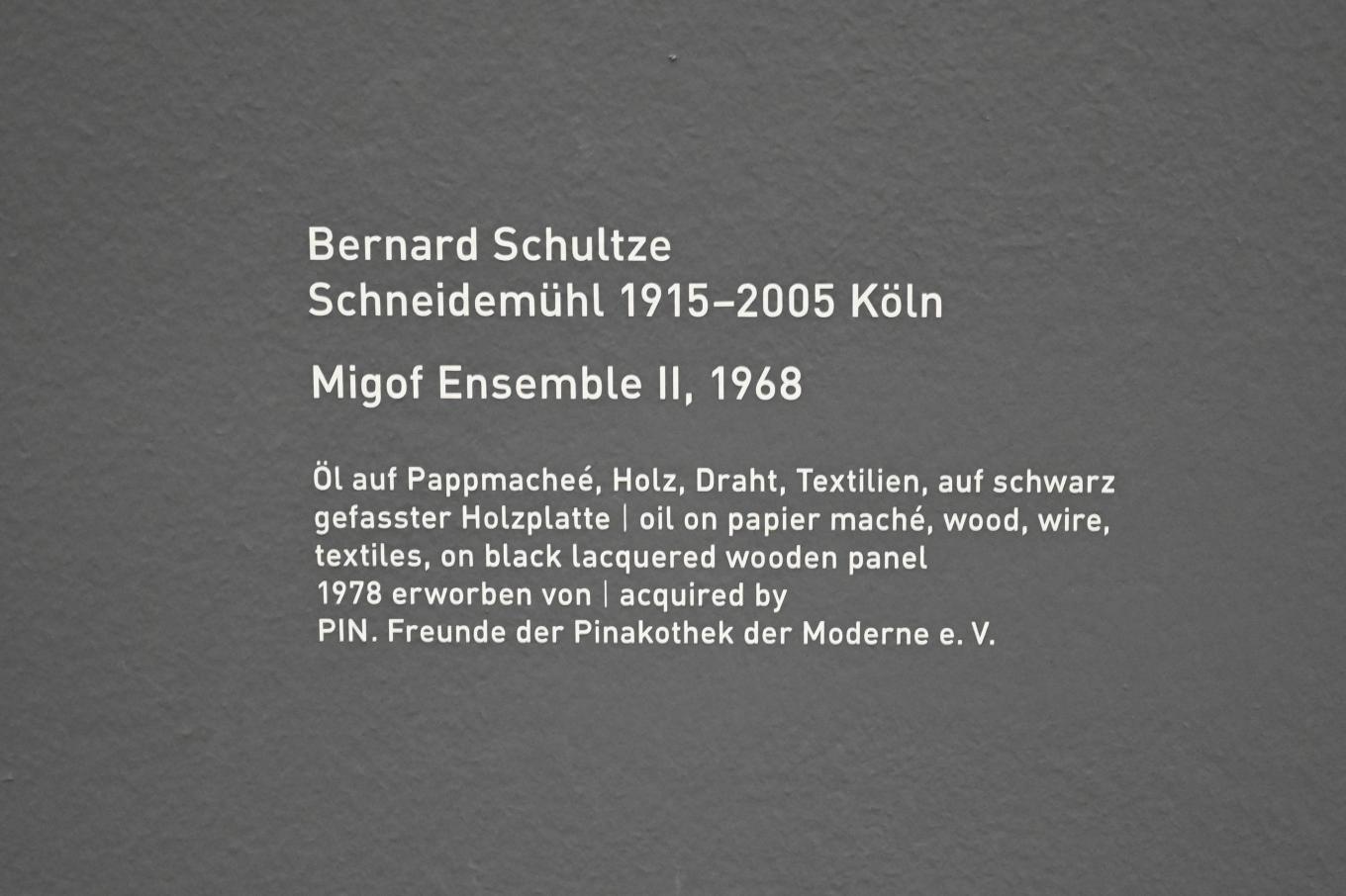 Bernard Schultze (1947–1996), Migof Ensemble II, München, Pinakothek der Moderne, Saal 7 2022, 1968, Bild 2/2
