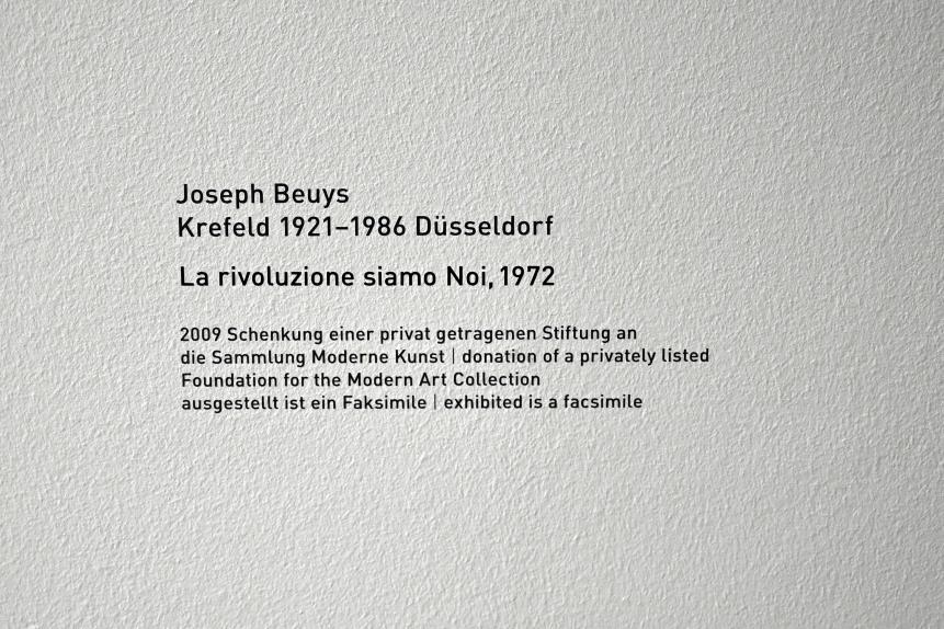 Joseph Beuys (1948–1985), Die Revolution sind Wir (La rivoluzione siamo Noi), München, Pinakothek der Moderne, Saal 17 2022, 1972, Bild 2/2