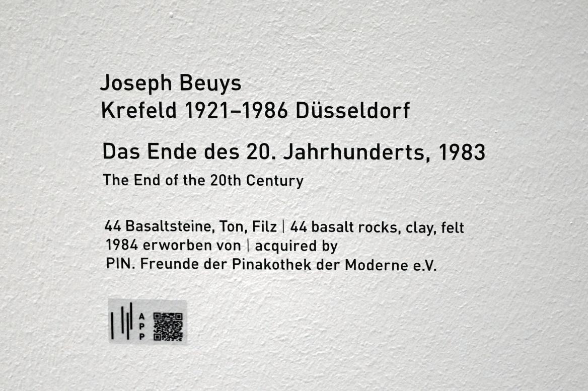 Joseph Beuys (1948–1985), Das Ende des 20. Jahrhunderts, München, Pinakothek der Moderne, Saal 20 2022, 1983, Bild 3/3