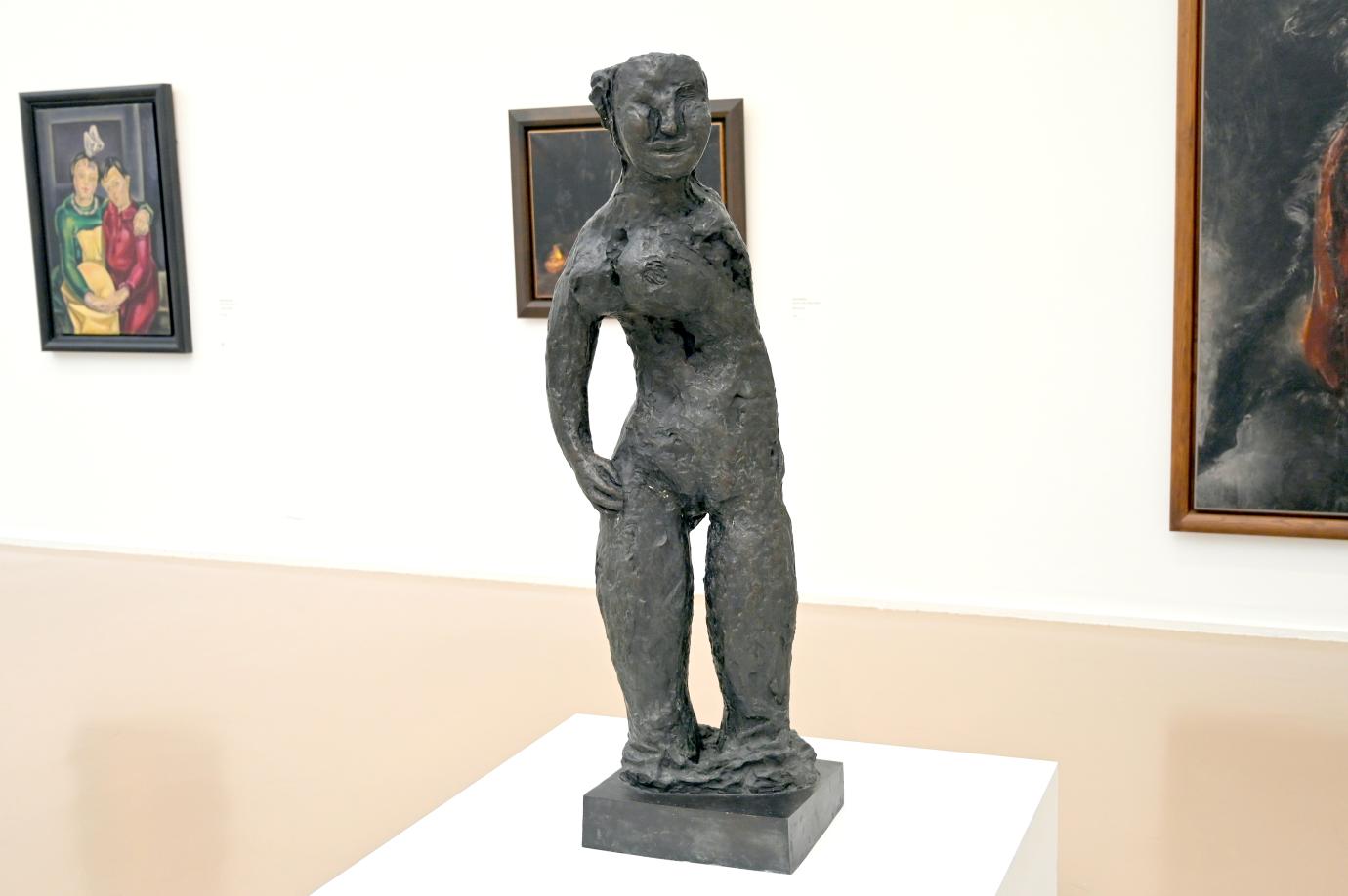 Jean Fautrier (1921–1958), Stehende Frau, Paris, Musée d’art moderne de la Ville de Paris, Saal 9, 1935, Bild 1/4