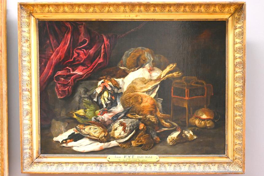Jan Fyt (1647–1655), Stillleben mit Hund und Flachrelief, Paris, Musée du Louvre, Saal 802, 1651
