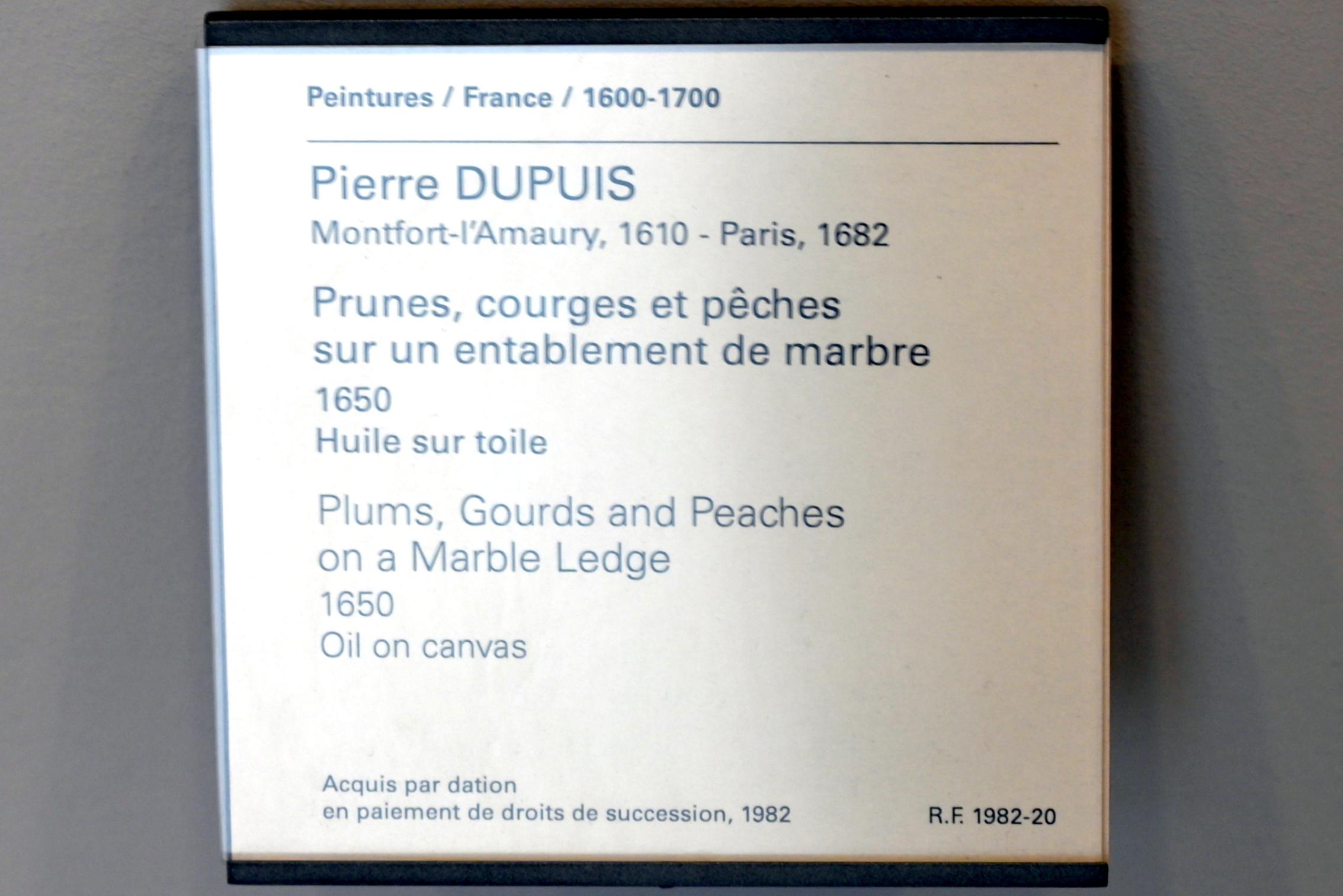 Pierre Dupuis (1640–1650), Pflaumen, Kürbisse und Pfirsiche auf einem Marmorsims, Paris, Musée du Louvre, Saal 911, 1650, Bild 2/2