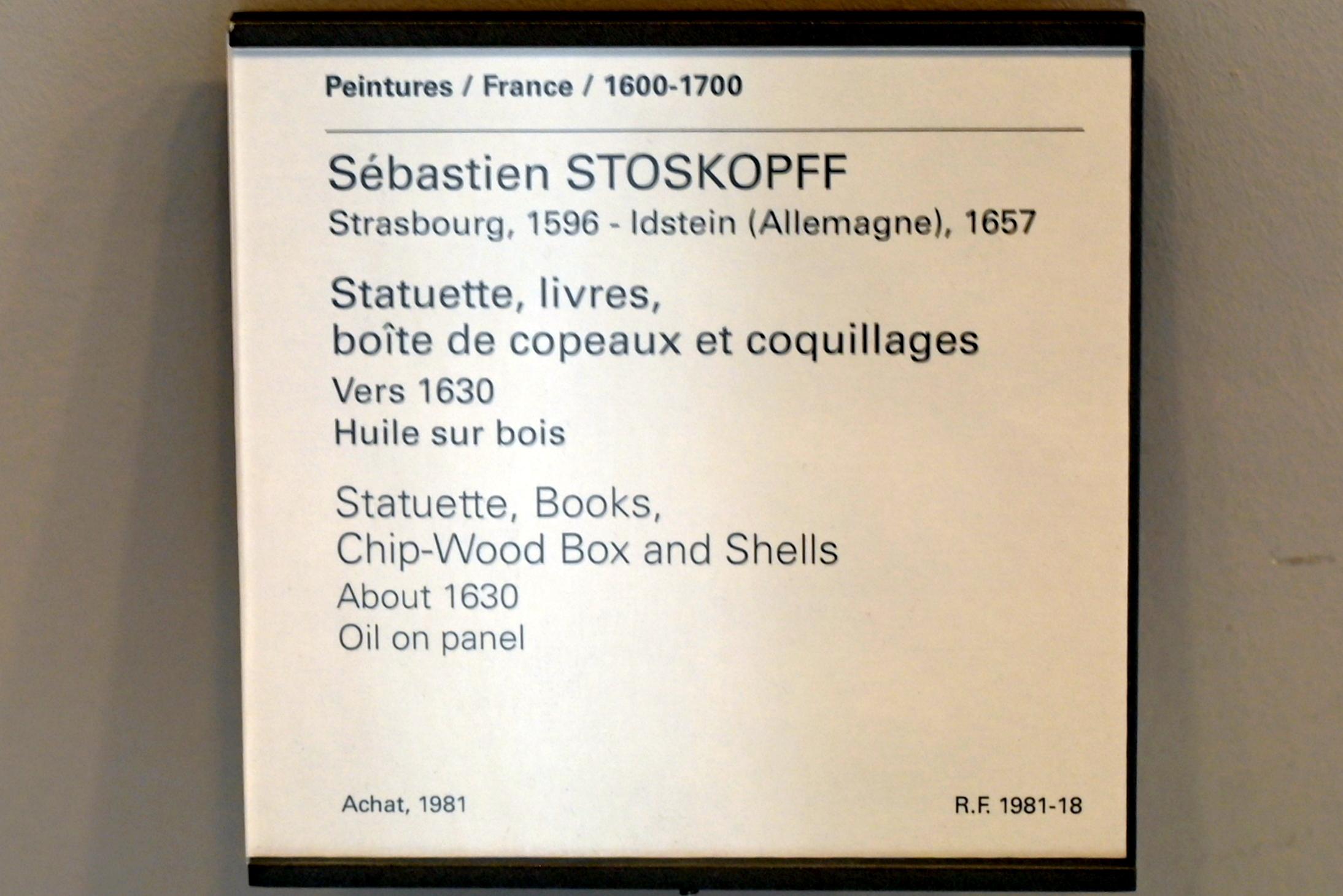 Sebastian Stoskopff (1620–1645), Statuette, Bücher, Spanholzkiste und Muscheln, Paris, Musée du Louvre, Saal 911, um 1630, Bild 2/2
