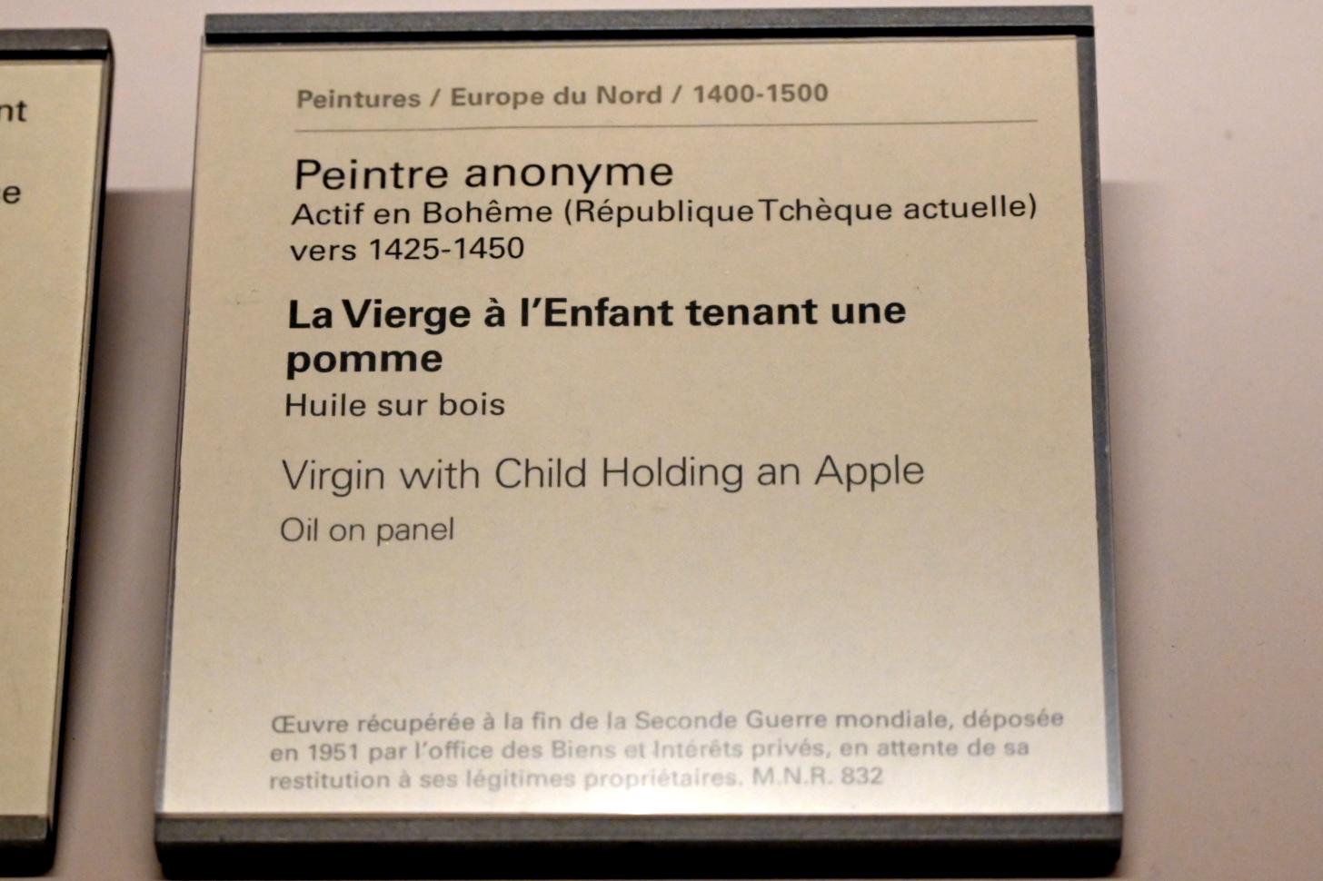 Maria und Kind mit Apfel, Paris, Musée du Louvre, Saal 835, um 1425–1450, Bild 2/2