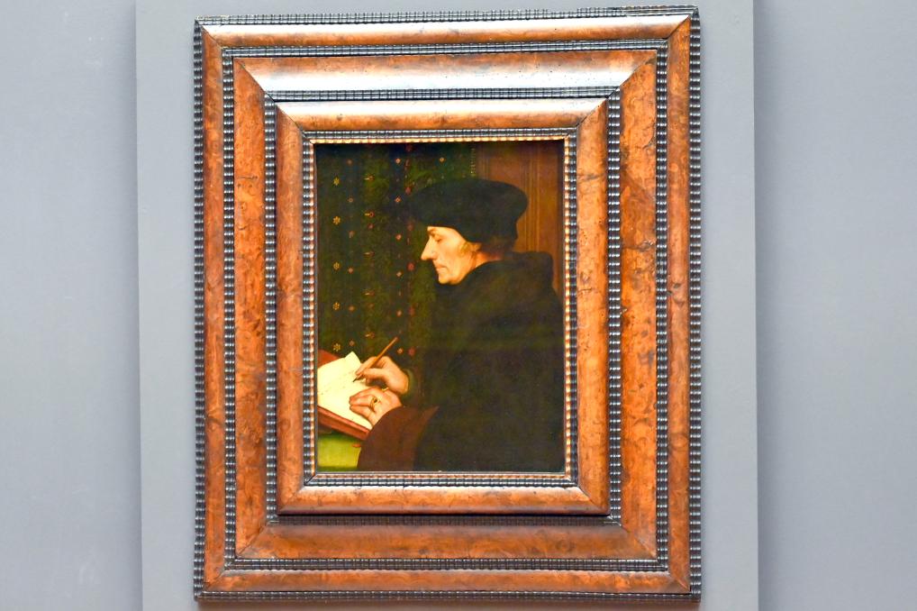 Hans Holbein der Jüngere (1517–1543), Porträt des Humanisten Erasmus (1467-1536) beim Schreiben, Paris, Musée du Louvre, Saal 809, 1523, Bild 1/2