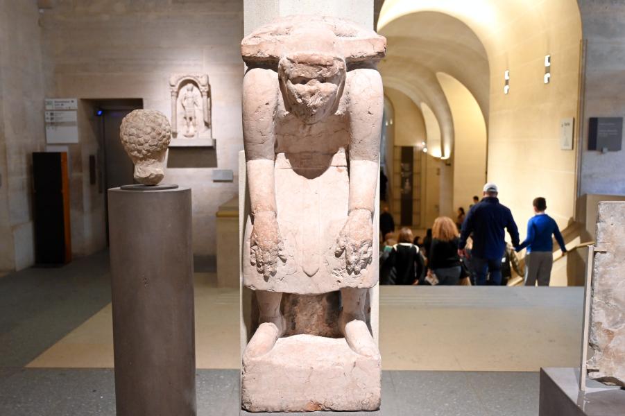 Telamon, Paris, Musée du Louvre, Saal 160, 13. Jhd., Bild 2/3