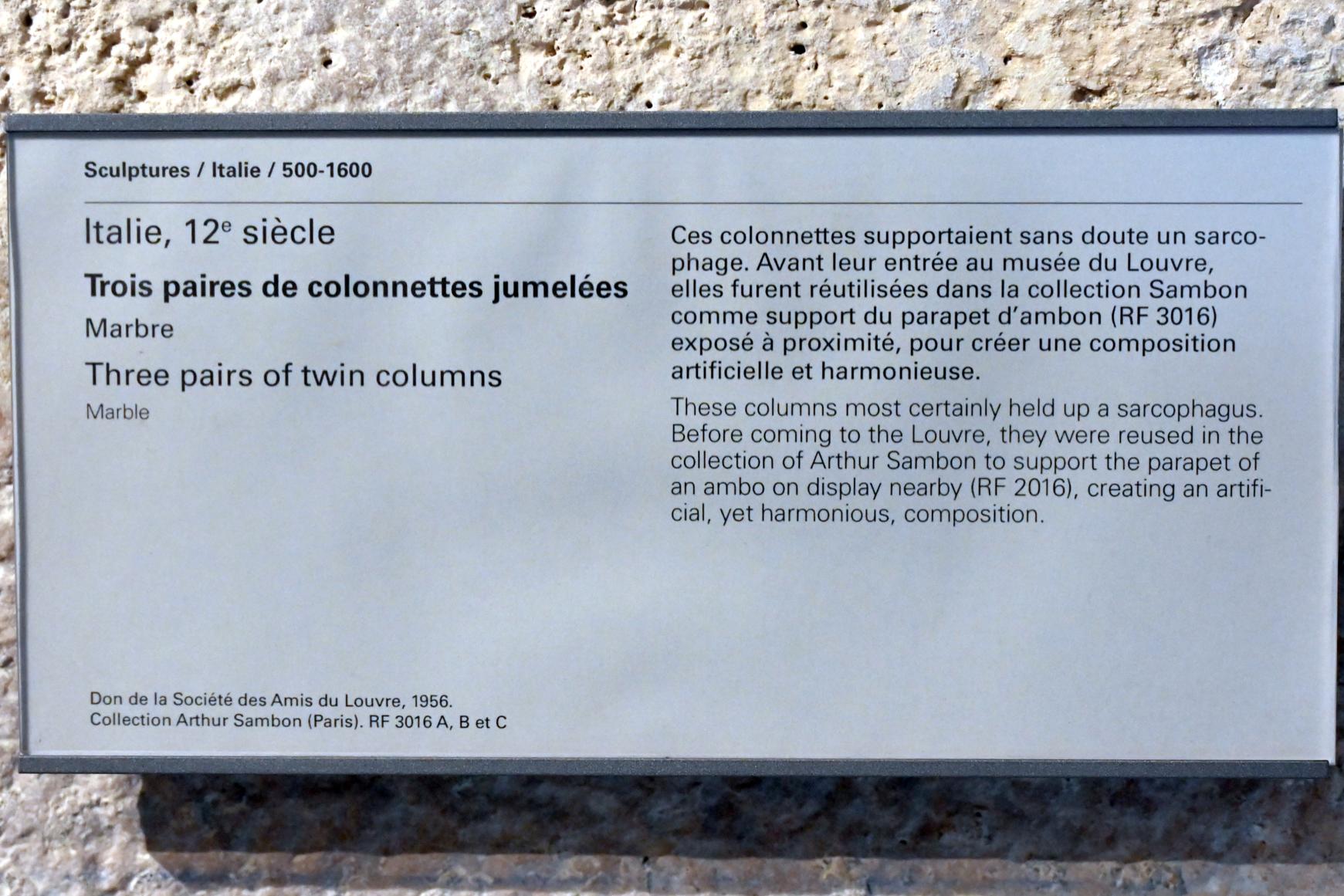 Drei Paar Doppelsäulen, Paris, Musée du Louvre, Saal 160, 12. Jhd., Bild 2/2