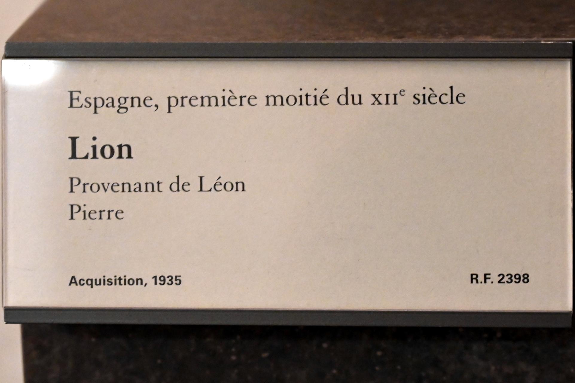 Löwe, Paris, Musée du Louvre, Saal 164, 1. Hälfte 12. Jhd., Bild 2/2