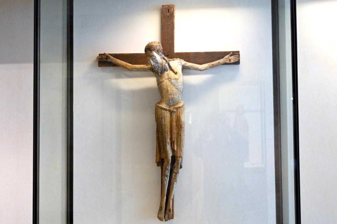 Christus am Kreuz, Paris, Musée du Louvre, Saal 166, 1. Hälfte 12. Jhd.