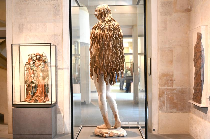 Gregor Erhart (1501–1520), Heilige Maria Magdalena, Augsburg, ehem. Dominikanerkloster St. Magdalena, Klosterkirche, jetzt Paris, Musée du Louvre, Saal 169, um 1515–1520, Bild 4/7