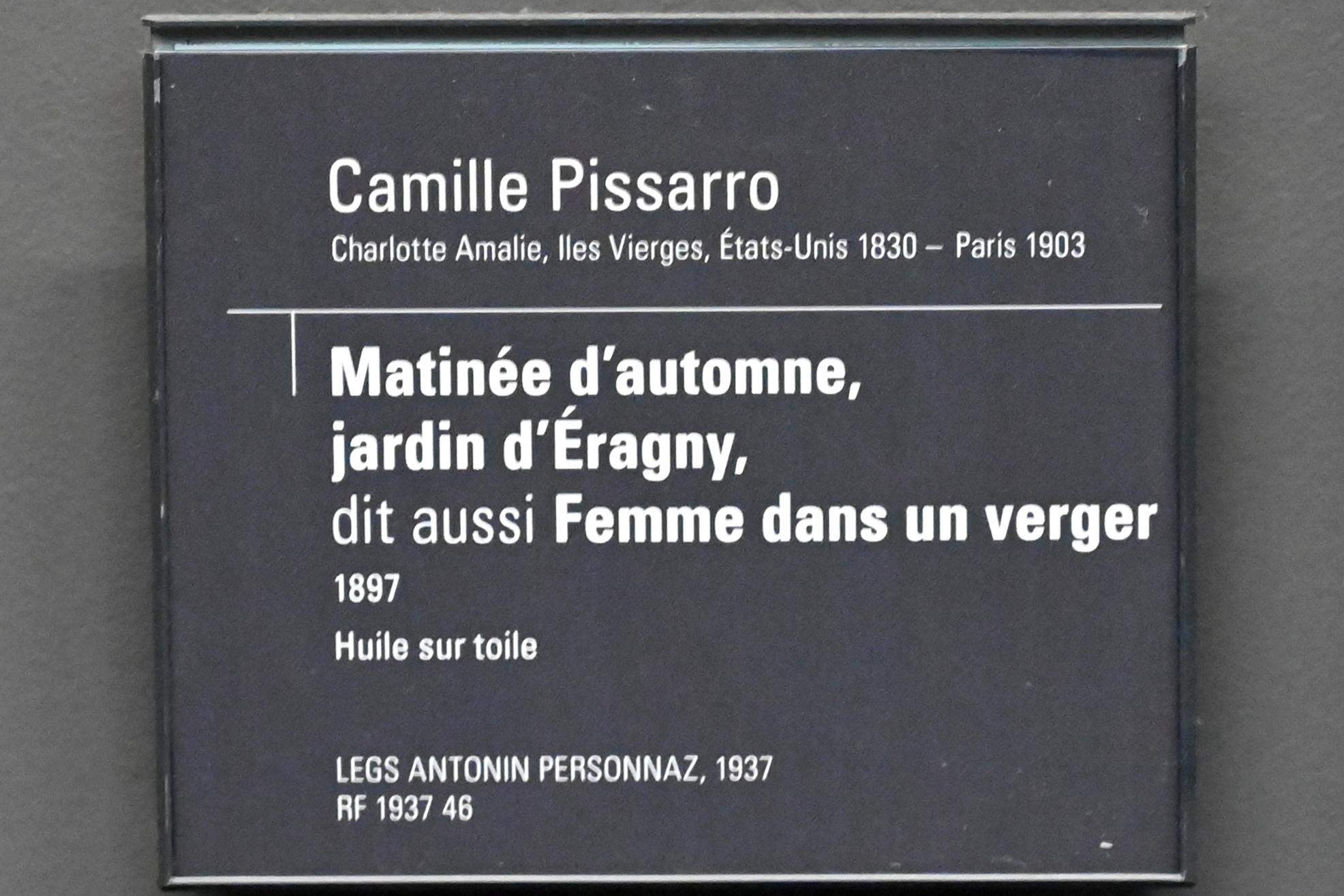 Camille Pissarro (1863–1903), Garten von Éragny an einem Herbstmorgen (Frau im Obstgarten), Paris, Musée d’Orsay, 1897, Bild 2/2